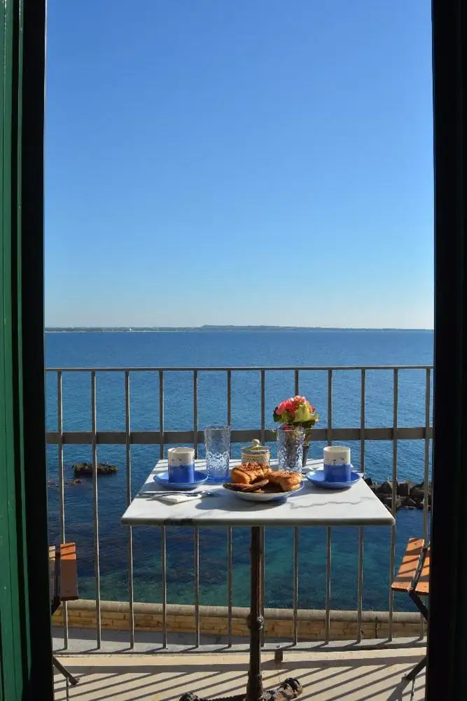 Doppelzimmer - Balkon mit Meerblick